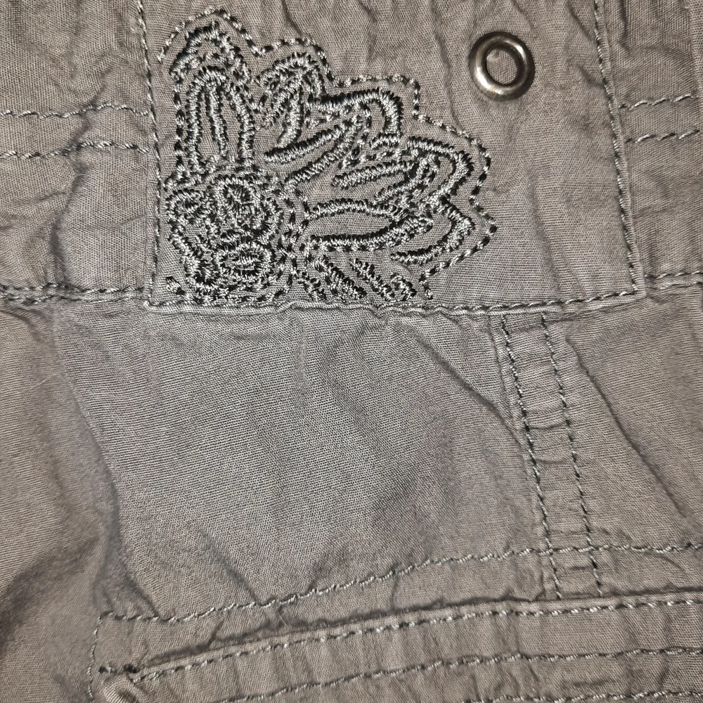 Marvin Richards Gray Khaki Crop Cargo Pant SZ 6 - Picture 13 of 13